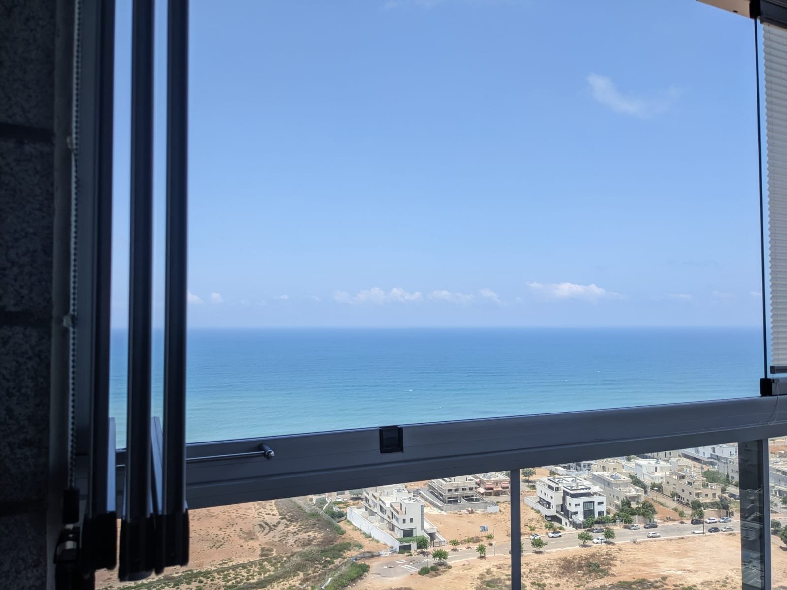 טיארה נתניה 10